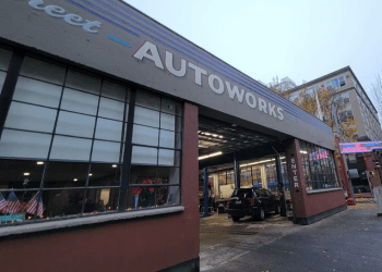 Everett Street Autoworks Portland Car Repair Shops