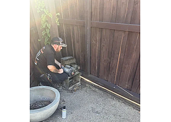 Fort Worth Fencing Contractors Everlast Gates & Fence