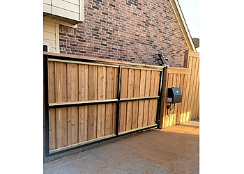 Garland Fencing Contractors Everlast Gates & Fence