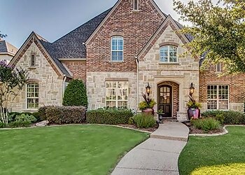 Frisco Lawn Care Services Executive Lawn Care