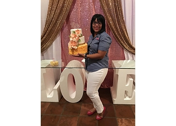 Exquisite Kreations, LLC - Miramar, FL Cakes - Happy Customer Image