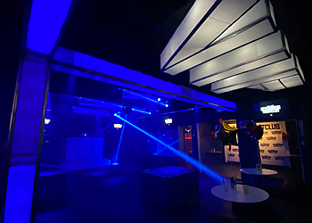 Lancaster Night Clubs Exótico Nightclub