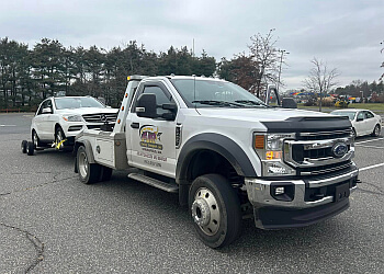FJR Towing Transport, Inc. - Springfield, MA Towing Companies - Equipment Image
