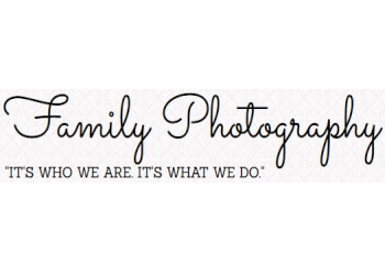 3 Best Wedding Photographers In Stockton Ca Threebestrated Review Stockton Wedding Photographer Family Photography