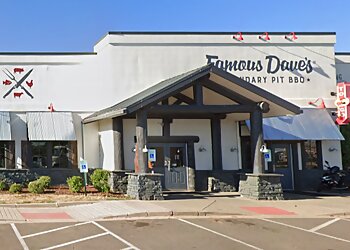 Denver Barbecue Restaurants Famous Dave's Bar-B-Que Denver