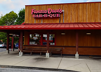 Louisville Barbecue Restaurants Famous Dave's Bar-B-Que Louisville