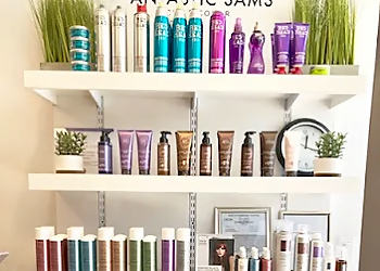 Fantastic Sams Cut & Color - Pasadena, CA Hair Salons - Beauty Equipment Image