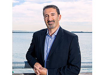 Farbod Esmailian, MD  Garden Grove Plastic Surgeon image 1