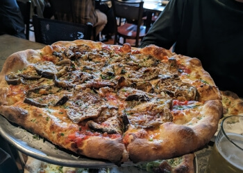 Farina Pizzeria Albuquerque Pizza Places