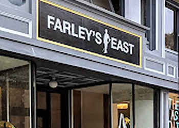 Oakland Cafe Farley's East