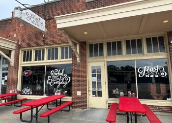 3 Best Barbecue Restaurants in Louisville, KY - Expert Recommendations