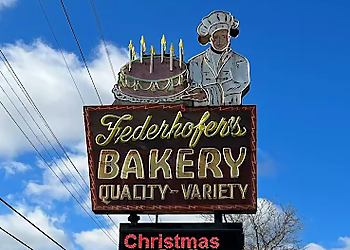 St Louis Cakes Federhofer's Bakery