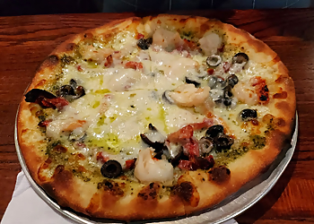 Fellini's Norfolk Pizza Places image 1