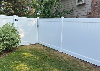 St Paul Fencing Contractors FenceIn Deck