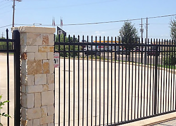 Laredo Fencing Contractors Fence World