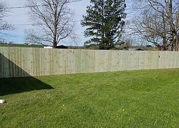 Louisville Fencing Contractors Fence it Now LLC