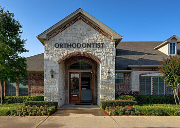 Fernan Rodriguez, DDS , MS - SMILE DESIGN ORTHODONTICS - Grand Prairie, TX Orthodontists - Exterior Image