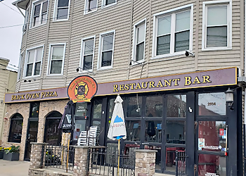 Bridgeport Pizza Places Fire Engine Pizza Company