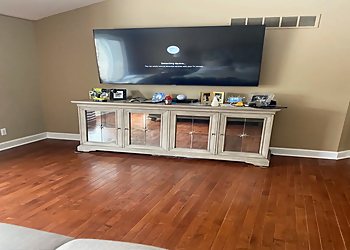 First Class Mounting & More Dearborn Handyman image 1