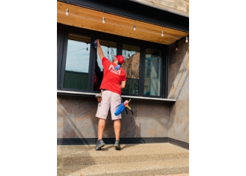 3 Best Window Cleaners in Pittsburgh, PA - Expert ...