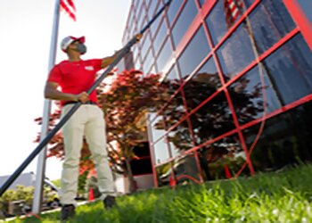 Santa Ana Window Cleaners Fish Window Cleaning