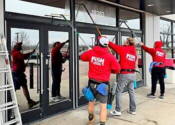 St Louis Window Cleaners Fish Window Cleaning