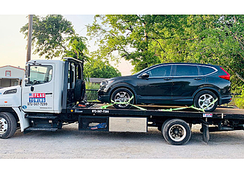 Flag Towing Service - McKinney, TX Towing Companies - Repair Process Image