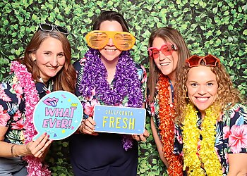 Oklahoma City Photo Booth Companies Flashback PhotoBooth