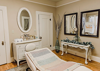 Flawless Beauty - Salinas, CA Spas - Beauty Studio Image