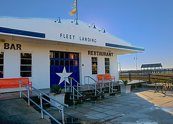 Charleston Seafood Restaurants Fleet Landing Restaurant & Bar