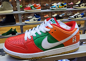 New York Shoe Stores Flight Club