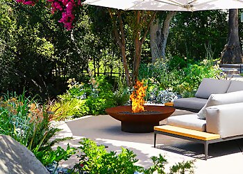 Los Angeles Lawn Care Services Flores Artscape