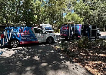 Florida Top Notch Services LLC - Gainesville, FL Carpet Cleaners - Service Vehicle Image
