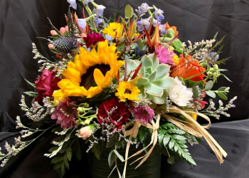 3 Best Florists in Tucson, AZ - ThreeBestRated