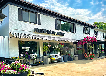 Rochester Florists Flowers by Jerry