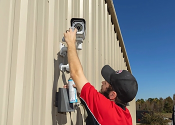FlyLock Security Solutions - Huntington Beach, CA Security Systems - Field Work Image