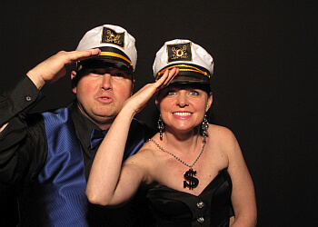 Madison Photo Booth Companies Focus Photobooths