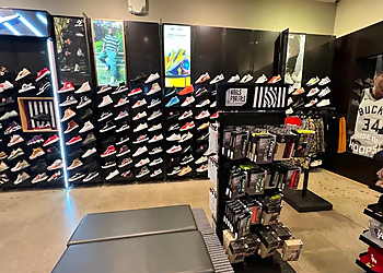 Los Angeles Shoe Stores Foot Locker Los Angeles