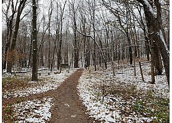Peoria Hiking Trails Forest Park Nature Center