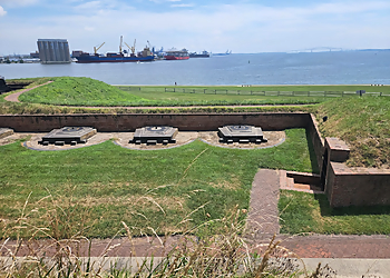 Baltimore Landmarks Fort McHenry National Monument and Historic Shrine
