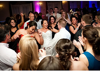 Fort Wayne Djs Fort Wayne Pro DJs