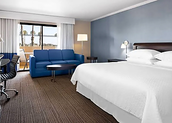 Ventura Hotels Four Points by Sheraton Ventura Harbor Resort