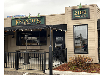 Des Moines Sports Bars Francie's Bar & Grill