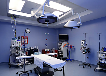 Frank J. Ferraro, MD, FACS - Jersey City, NJ Plastic Surgeons - Surgery Room Image