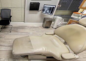 Milwaukee Dentists Frank R. Galka, DDS - EASTSIDE DENTAL