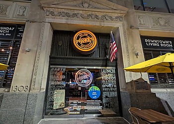 Dallas Sports Bars Frankie's Downtown