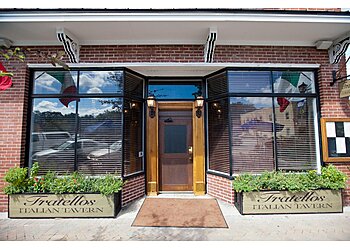 Charleston Italian Restaurants Fratello's Italian Tavern
