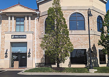 Fred Astaire Dance Studios - Kansas City, MO Dance Schools - Exterior Image