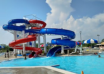 Indianapolis Amusement Parks Freedom Springs Greenwood Aquatics Park