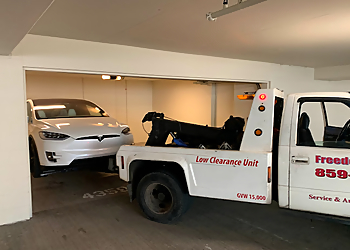 Honolulu Towing Companies Freedom Tow Hawaii